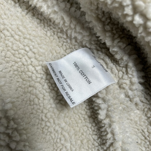 Signature by Levi Strauss Light Blue Denim Jacket with Cream Collar - Picture 3 of 14